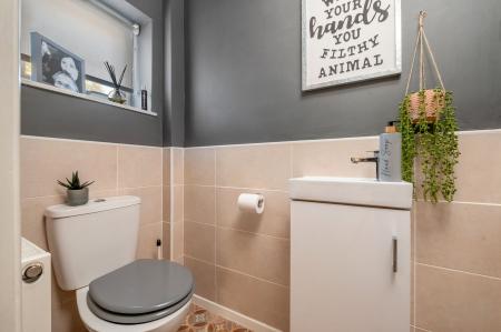 4 bedroom Detached house for sale in Kings Road, Oakham, LE15