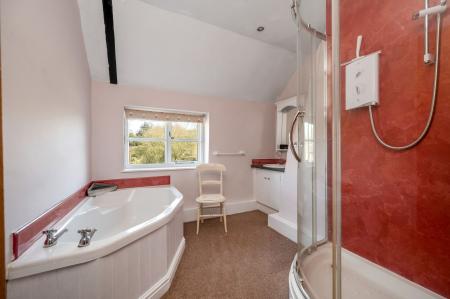 4 bedroom Detached house for sale in Main Street, Greetham, LE15