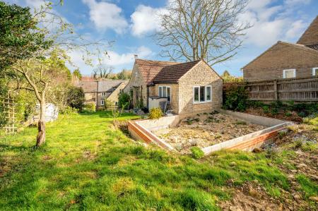 4 bedroom Detached house for sale in Main Street, Greetham, LE15