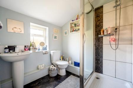 4 bedroom Detached house for sale in Main Street, Greetham, LE15