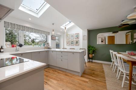 3 bedroom Detached house for sale in Gilmore Close, Oakham, LE15