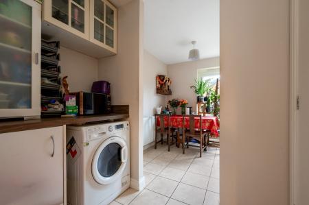 2 bedroom Semi-detached house for sale in Mistley Close, Barleythorpe