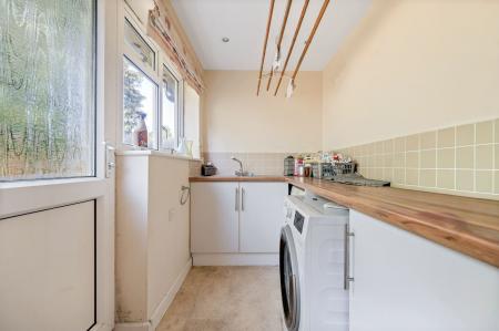 3 bedroom Detached bungalow for sale in Edmonton Way, Oakham, LE15