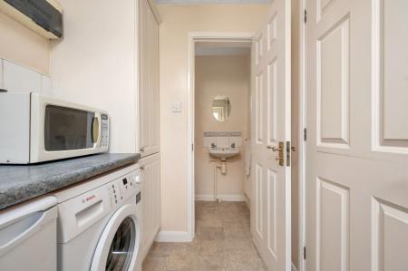 4 bedroom Detached house for sale in Hardwick Close, Oakham