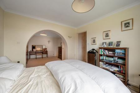 4 bedroom Detached house for sale in Holyrood Close, Oakham, LE15