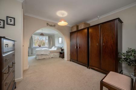 4 bedroom Detached house for sale in Holyrood Close, Oakham, LE15