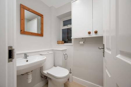 4 bedroom Detached house for sale in Mill Grove, Whissendine