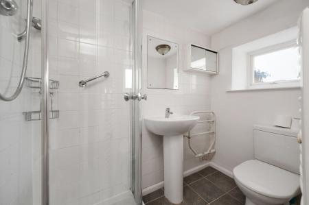 3 bedroom Cottage for sale in Thistleton Road, Market Overton