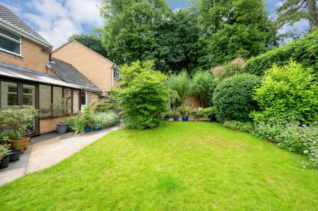 3 bedroom Detached house for sale in The Pastures, Cottesmore