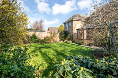 3 bedroom Detached house for sale in The Pastures, Cottesmore