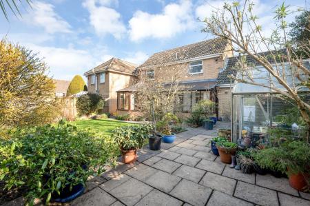 3 bedroom Detached house for sale in The Pastures, Cottesmore
