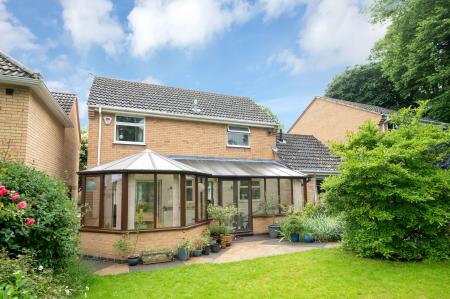 3 bedroom Detached house for sale in The Pastures, Cottesmore