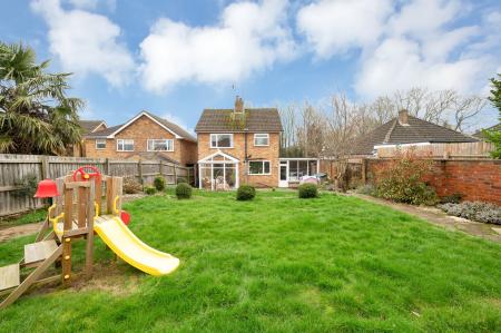3 bedroom Detached house for sale in Braunston Road, Oakham