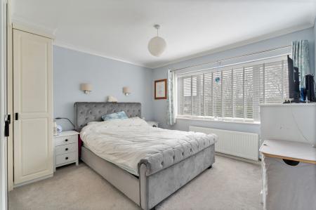 3 bedroom Detached house for sale in Braunston Road, Oakham