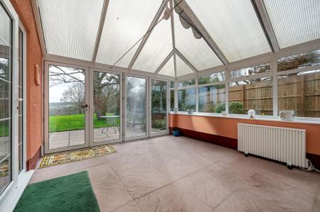 2 bedroom Retirement property for sale in Littleworth Lane, Belton In Rutland, LE15