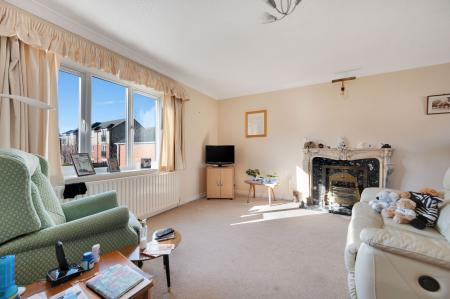 2 bedroom Flat for sale in South Street, Baines Court South Street, LE15
