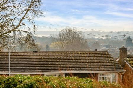 2 bedroom Detached bungalow for sale in Hilltop Drive, Oakham