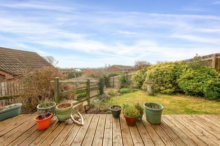 2 bedroom Detached bungalow for sale in Hilltop Drive, Oakham