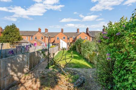 2 bedroom Terraced House for sale in Penn Street, Oakham