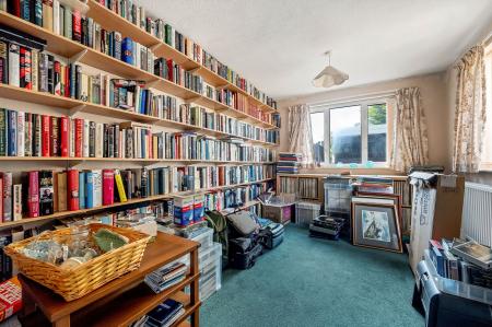 3 bedroom Detached house for sale in Tyne Road, Oakham