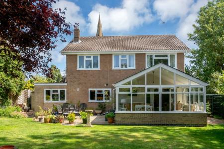 4 bedroom Detached house for sale in Church Lane, Greetham