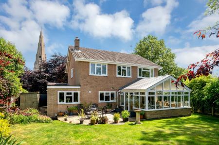 4 bedroom Detached house for sale in Church Lane, Greetham