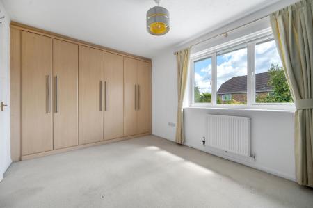 3 bedroom Semi-detached house for sale in Normanton Drive, Oakham