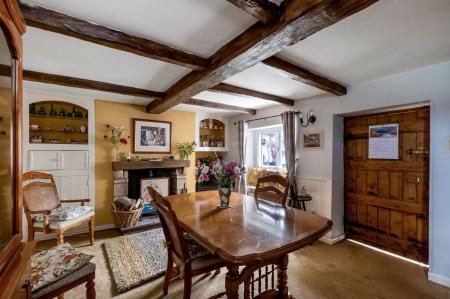 3 bedroom Cottage for sale in Stretton Road, Greetham
