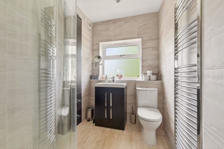 4 bedroom Semi-detached house for sale in Teigh Road, Market Overton