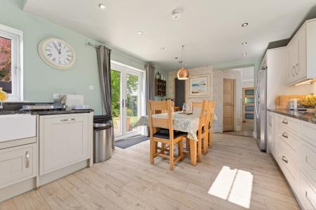 4 bedroom Semi-detached house for sale in Teigh Road, Market Overton