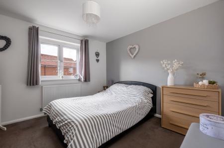 3 bedroom Semi-detached house for sale in Sandown Close, Barleythorpe