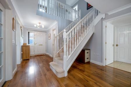 5 bedroom Detached house for sale in Tolethorpe Close, Oakham