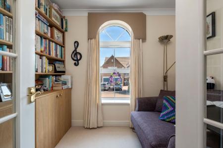 5 bedroom Detached house for sale in Tolethorpe Close, Oakham