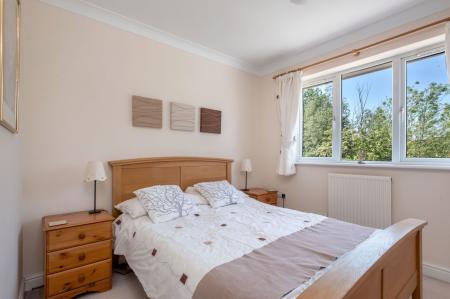 5 bedroom Detached house for sale in Tolethorpe Close, Oakham