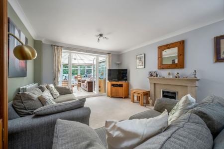 5 bedroom Detached house for sale in Tolethorpe Close, Oakham