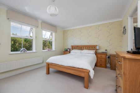 5 bedroom Detached house for sale in Tolethorpe Close, Oakham