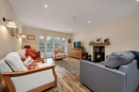 4 bedroom Detached house for sale in Martinsley Place, Oakham