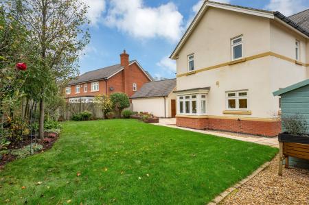 4 bedroom Detached house for sale in Martinsley Place, Oakham