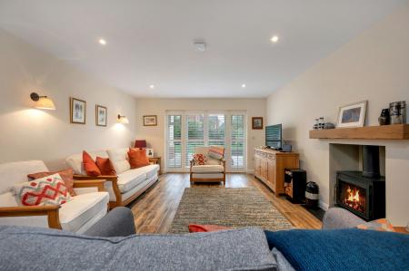 4 bedroom Detached house for sale in Martinsley Place, Oakham