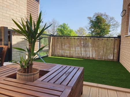2 bedroom Detached house to let in Holbrook Way, Barleythorpe, LE15