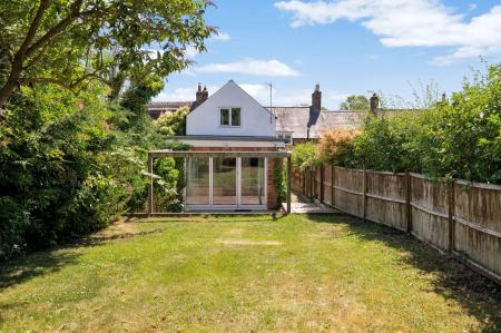 3 bedroom Terraced House for sale in Well Street, Langham