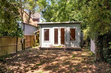 3 bedroom Terraced House for sale in Well Street, Langham