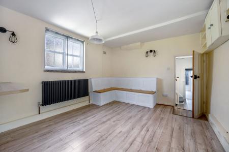 3 bedroom Terraced House for sale in Well Street, Langham