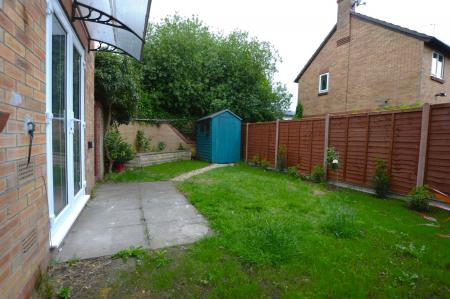 2 bedroom Semi-detached house to let in St. Annes Close, Oakham, LE15