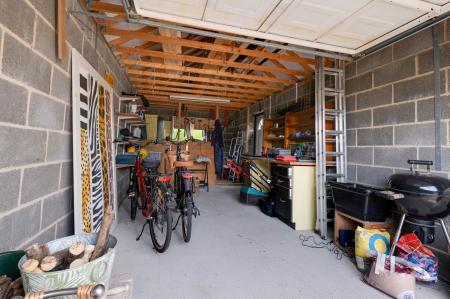 3 bedroom Detached bungalow for sale in Walnut Close, Stretton