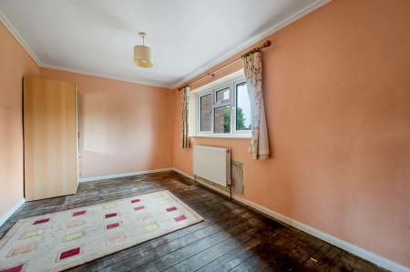 3 bedroom Terraced House for sale in Willow Crescent, Oakham