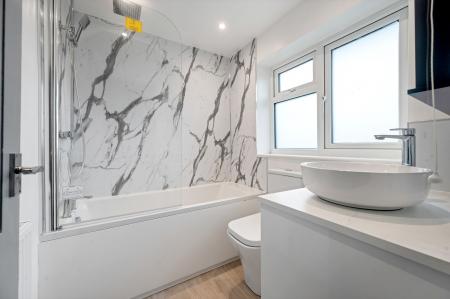 3 bedroom Terraced House for sale in Willow Crescent, Oakham