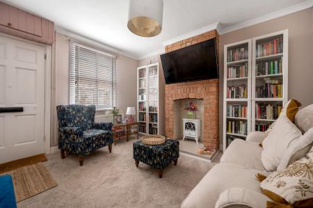 2 bedroom Terraced House for sale in Finkey Street, Oakham