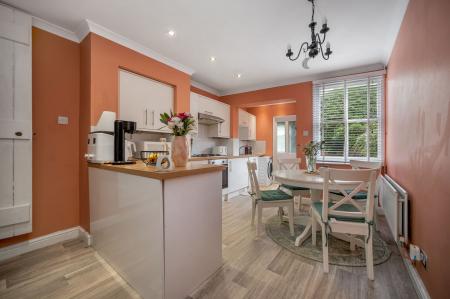 2 bedroom Terraced House for sale in Finkey Street, Oakham