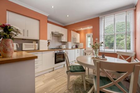 2 bedroom Terraced House for sale in Finkey Street, Oakham